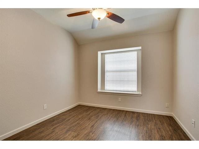 Building Photo - 1414 Stella Dr