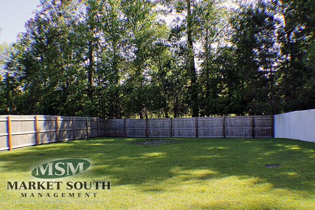 Building Photo - HAMILTON GROVE SUBDIVISION -- I-16 & I-95 CONVENIENCE