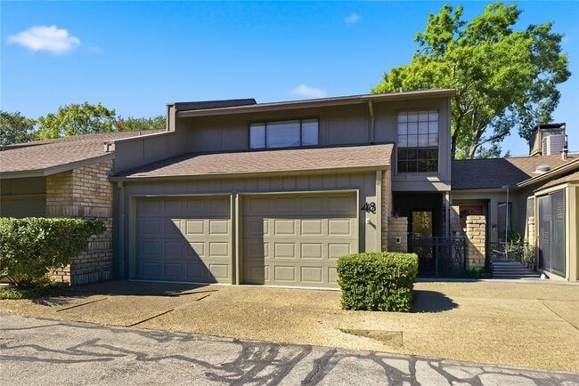 Building Photo - 48 Woodstone Square