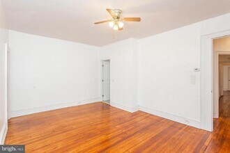 Building Photo - 4628 Sansom St