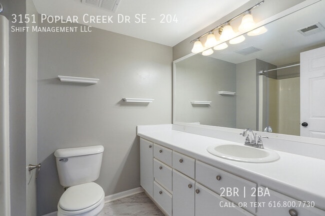 Building Photo - 3151 Poplar Creek Dr SE