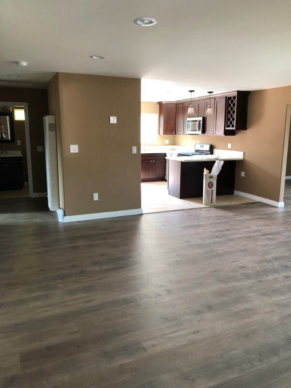 Building Photo - 3604 Hazard Ave