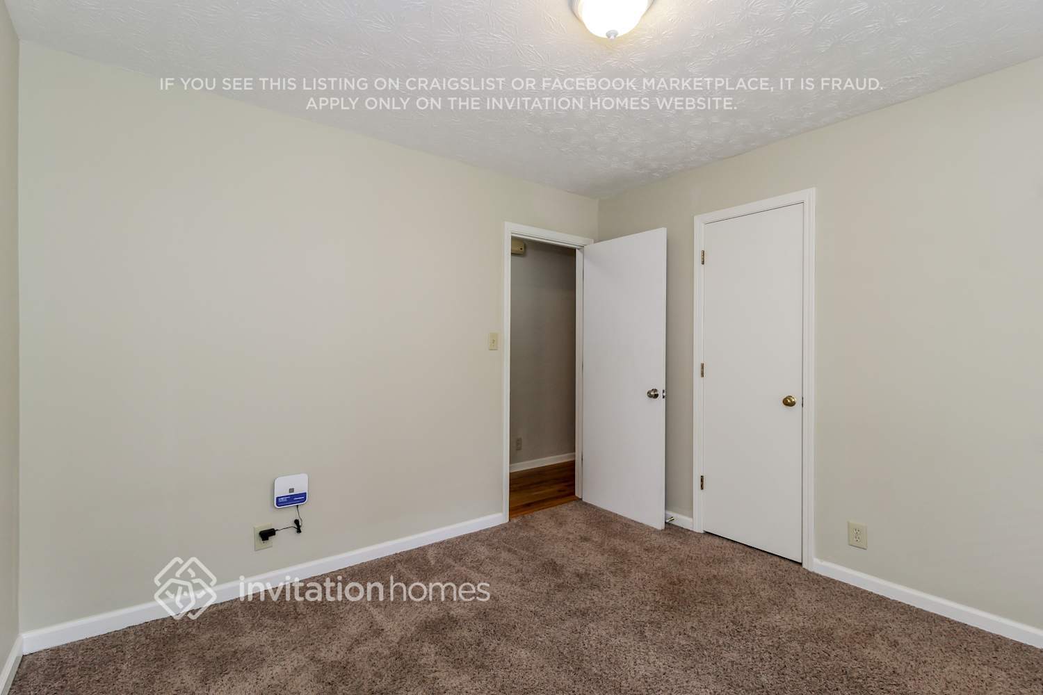 Building Photo - 1130 Guernsey Dr