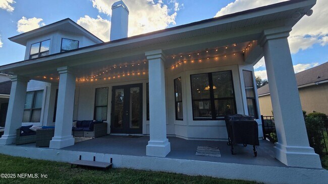 Building Photo - 3589 Sir Rogers Ct