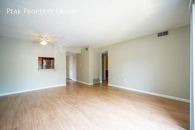 Building Photo - 955 Quay Ave