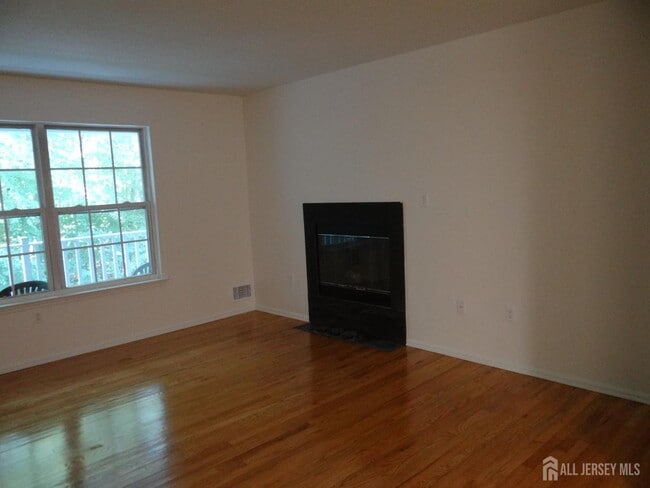 Building Photo - 129 Prestwick Way