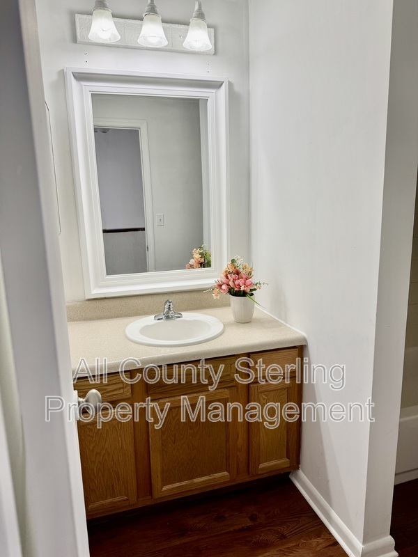 Building Photo - 6292 SW 8th Pl