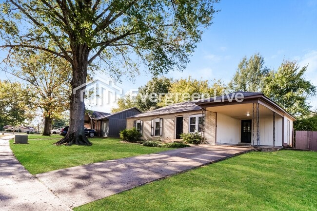 Building Photo - 3460 Meier Dr