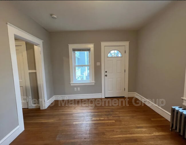 Building Photo - 84 Blodget St