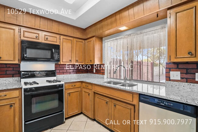 Building Photo - 10529 Texwood Ave