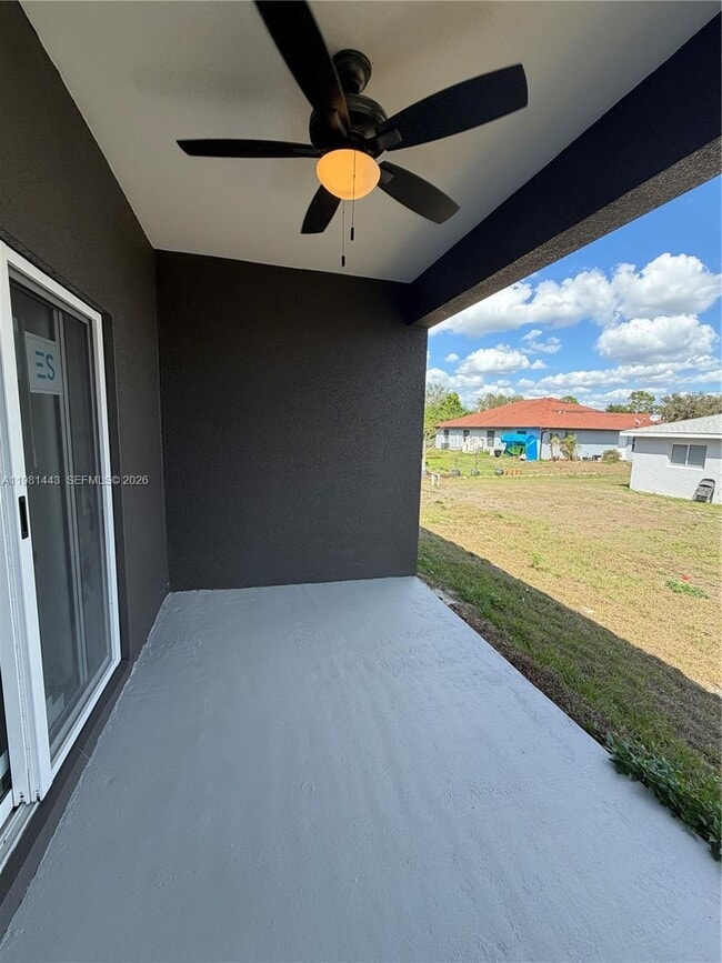 Building Photo - 723 Ivan Ave S