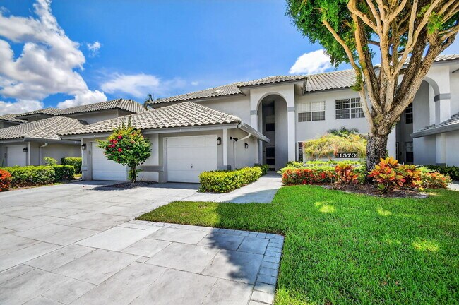 Building Photo - 11570 Briarwood Cir
