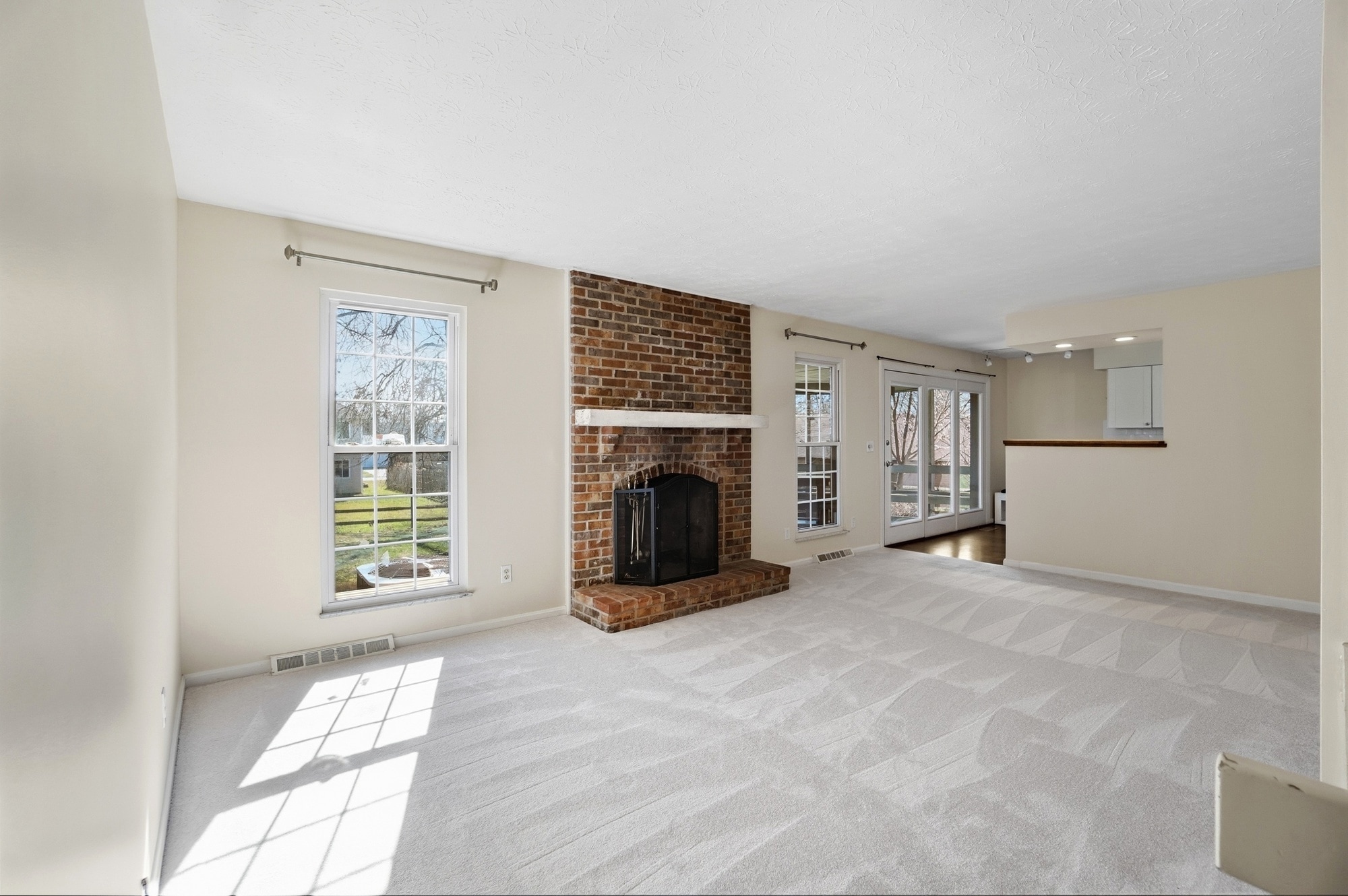 Building Photo - 1849 Lemontree Ln