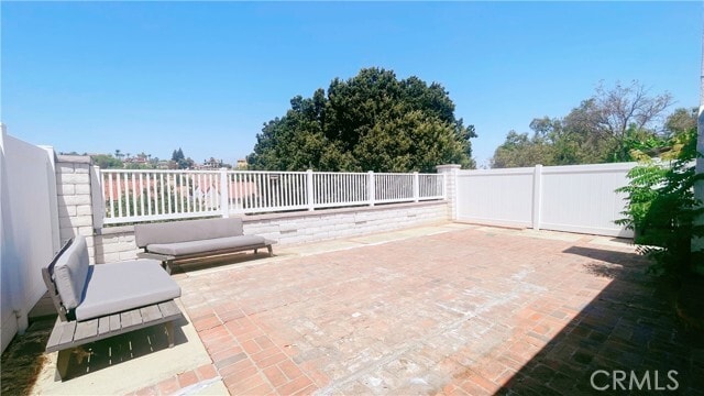 Building Photo - 2470 Saratoga Ln