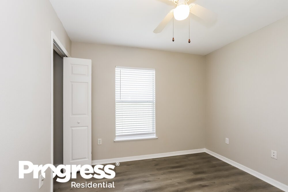 Building Photo - 17031 Ongar Ct