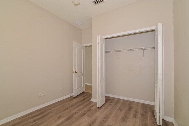 Building Photo - 2114 Senate Ave