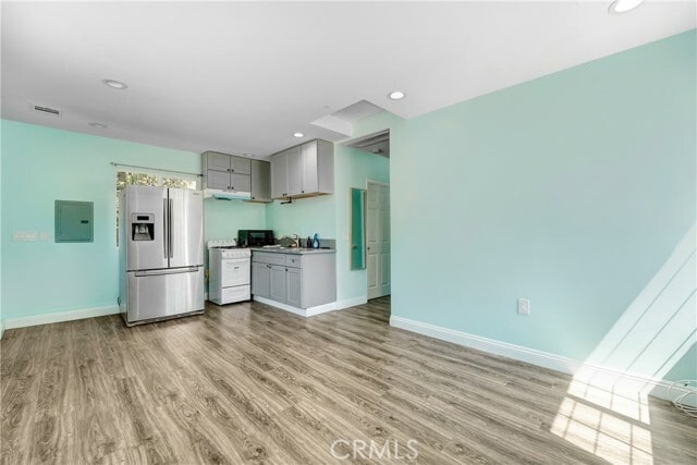 Building Photo - 20751 Parthenia St