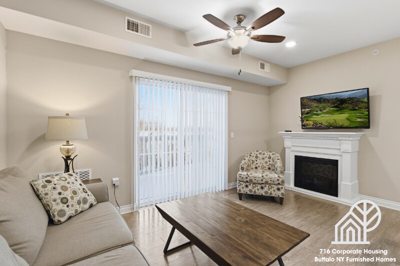 Building Photo - 2493 Sweet Home Rd