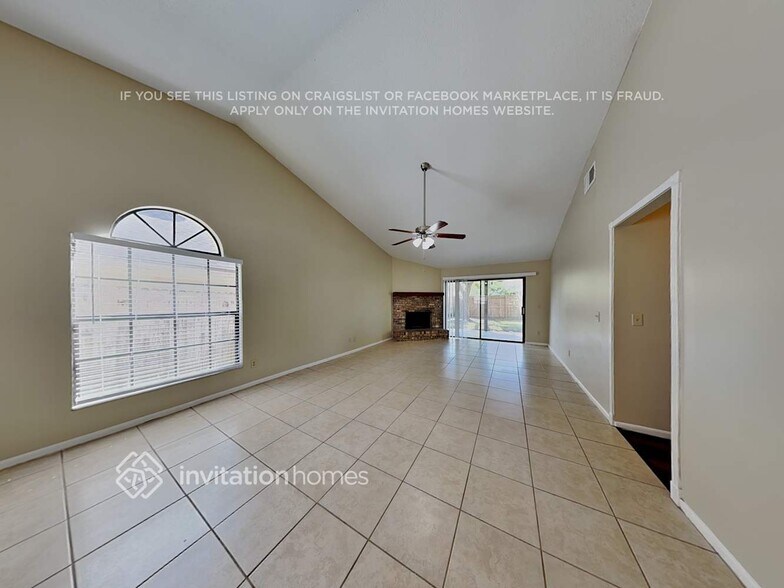 Building Photo - 1043 Burnett St