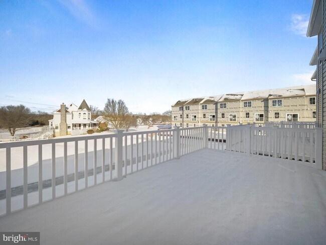 Building Photo - 93 Cooperage Rd