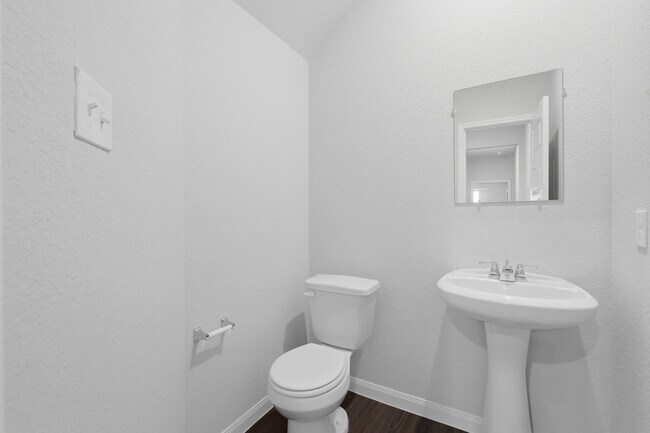 Building Photo - 2405 Bray Head Dr