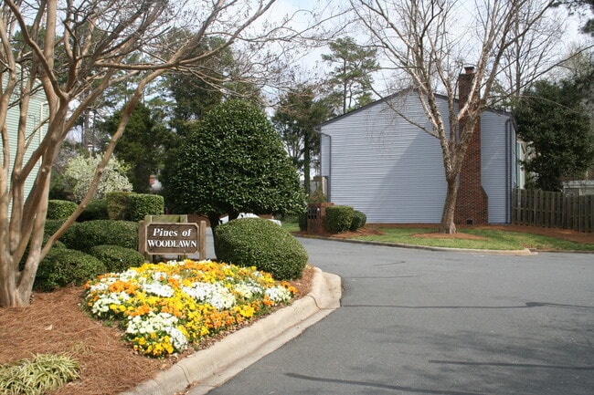Building Photo - 1211 Scaleybark Rd