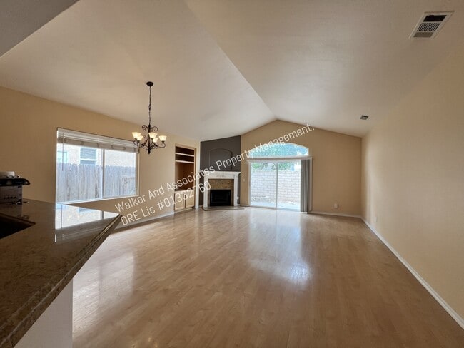 Building Photo - 2521 Del Sur
