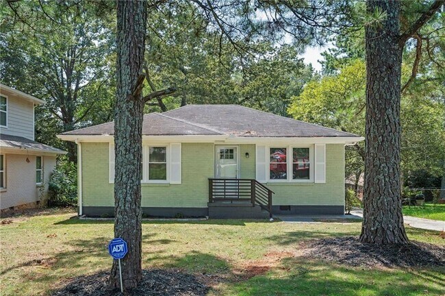 Building Photo - 2823 McAfee Rd