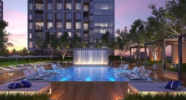 Building Photo - 135 Seaport Blvd