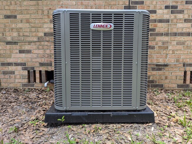 Building Photo - Shelton Beach