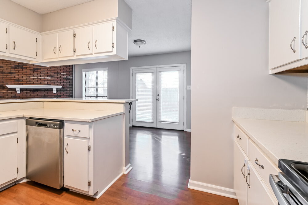 Building Photo - 7201 Skidmore Cove