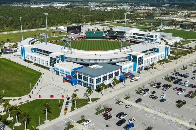 Building Photo - 17577 Santorini Ct