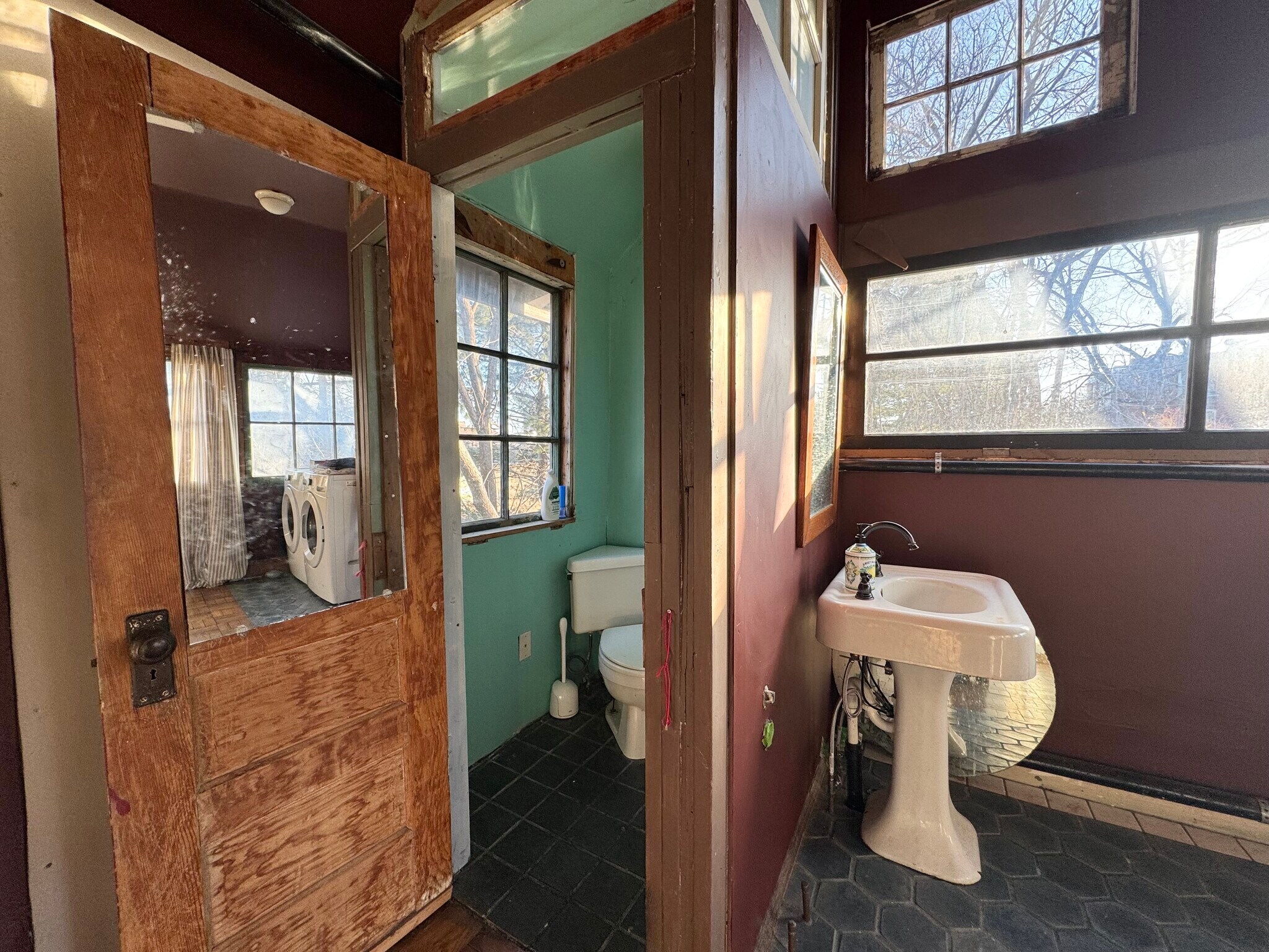 Building Photo - 1539 Madison Ave