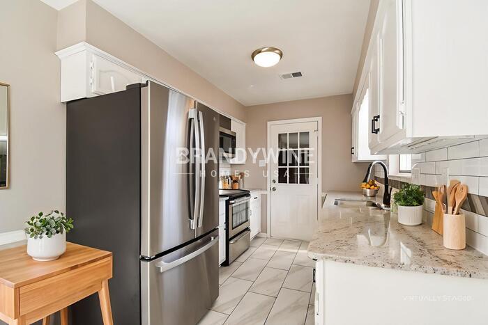 Building Photo - 7215 Grapevine Cove