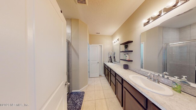 Building Photo - 5538 Kellar Cir