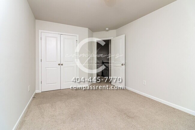 Building Photo - 3523 Hedgeway Ln NW