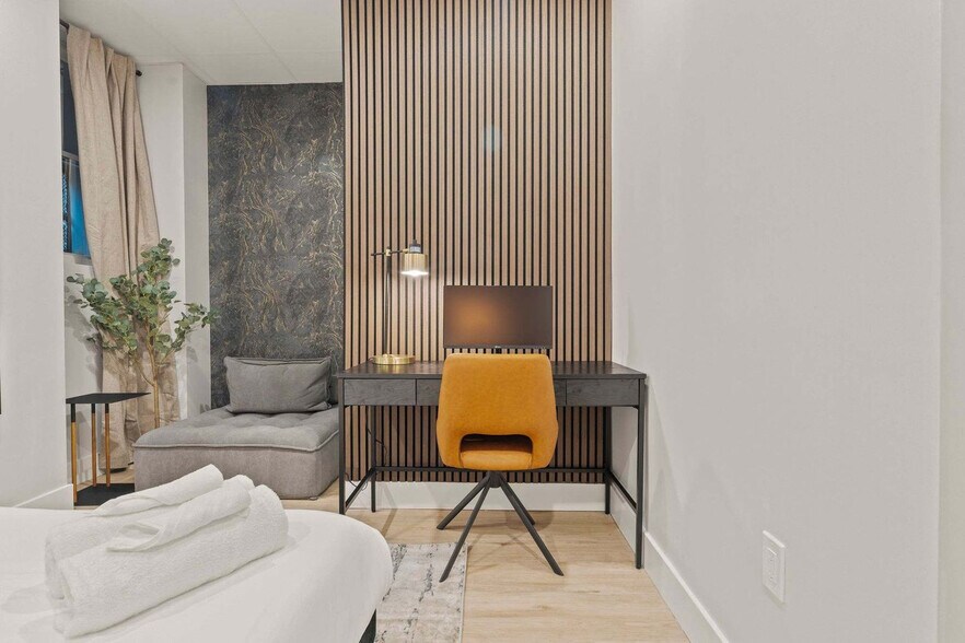 Building Photo - 117 N 15th St