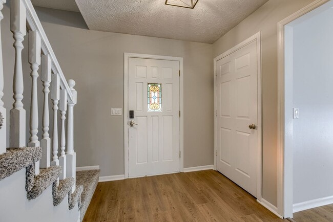 Building Photo - Spacious 5 Bed Fountain Hills Gem!!