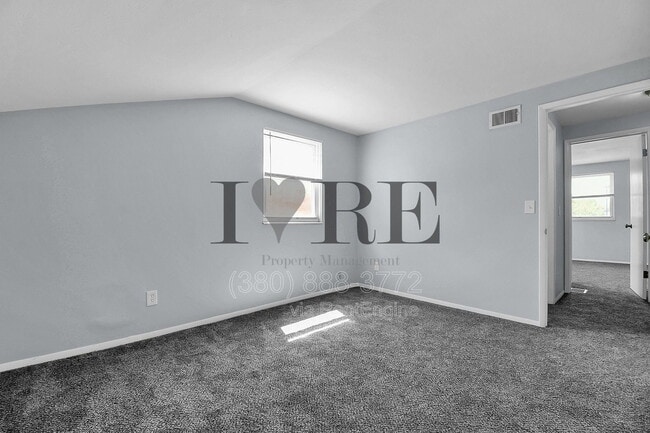 Building Photo - 1303 Barnett Rd