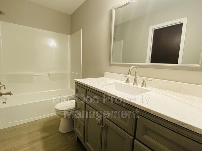 Building Photo - 12202 McClain St