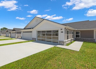 Building Photo - Arabella Apartments
