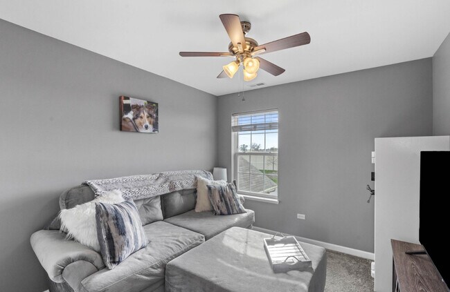 Building Photo - 11151 Vermont Cir