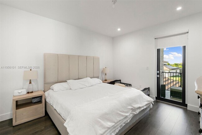 Building Photo - 5089 Gambero Wy