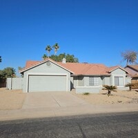 Building Photo - 3 Bedroom 2 Bath SFR Peoria AZ