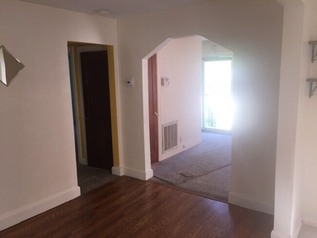 Building Photo - 3739 Tait Terrace