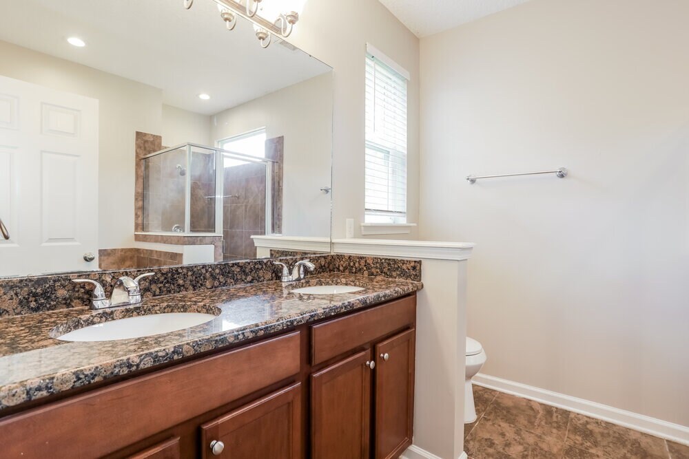 Building Photo - 11876 Carson Lake Dr W