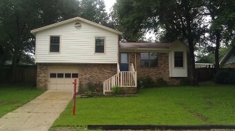 Primary Photo - 127 Beverly Dr