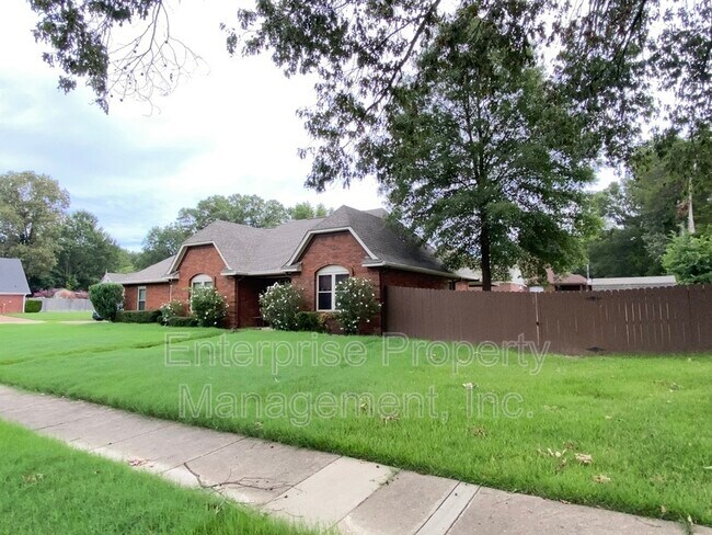 Building Photo - 3840 Charbon Ln
