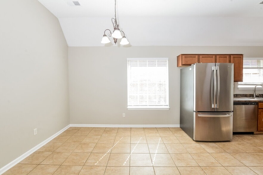 Building Photo - 9018 Billy Pat Dr