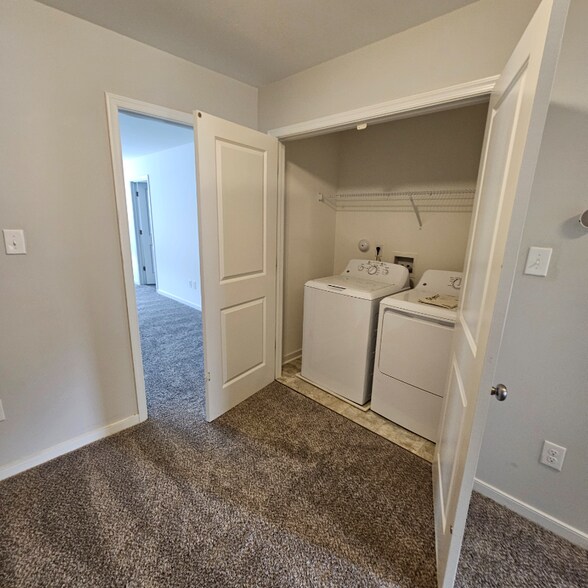 Building Photo - 4505 Hayloft Ct